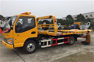 汉阴哪里有拖车服务