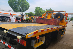 汉阴附近拖车电话号码服务